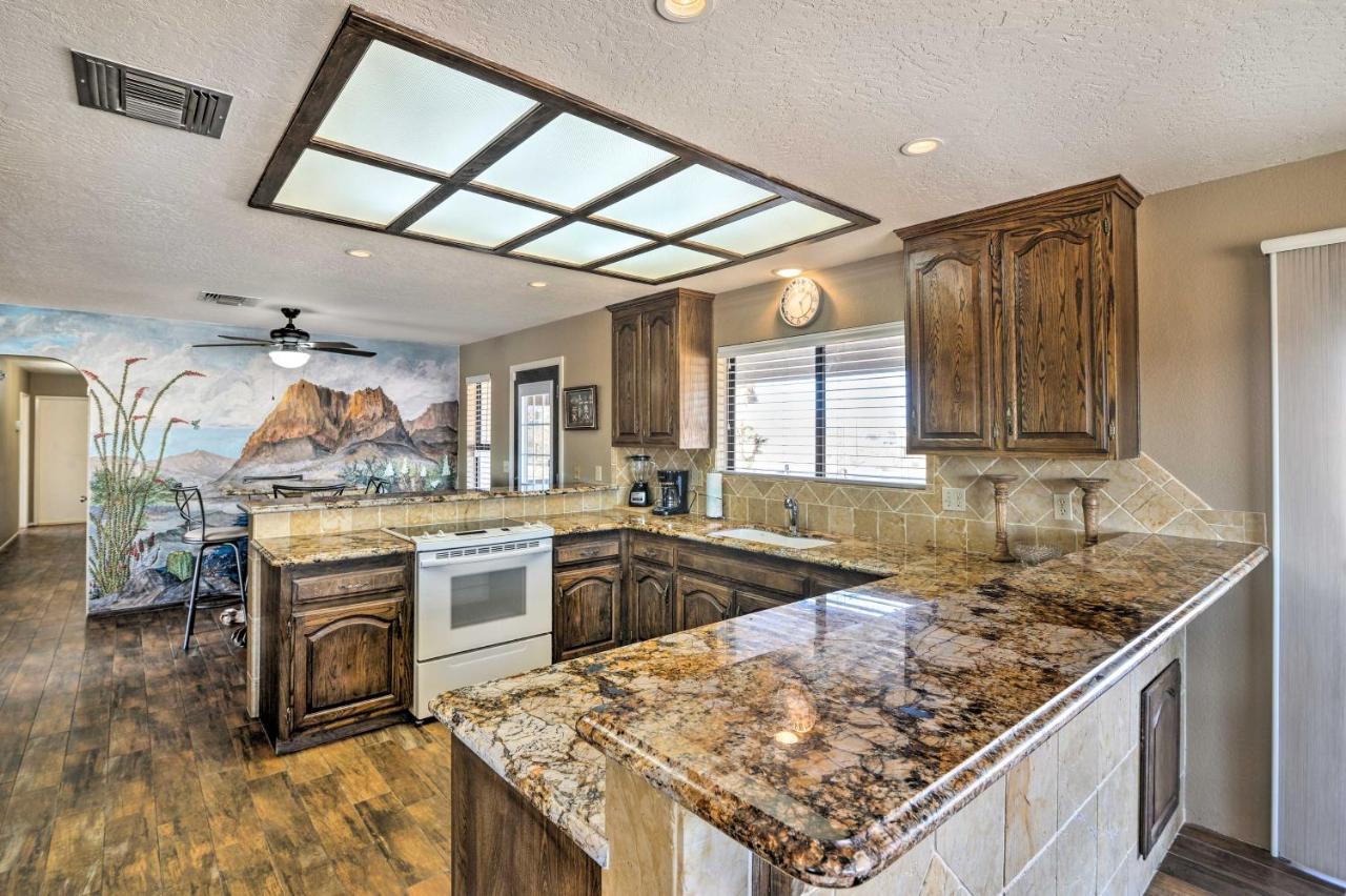 Bullhead City Home With Private Pool, Hot Tub And View المظهر الخارجي الصورة